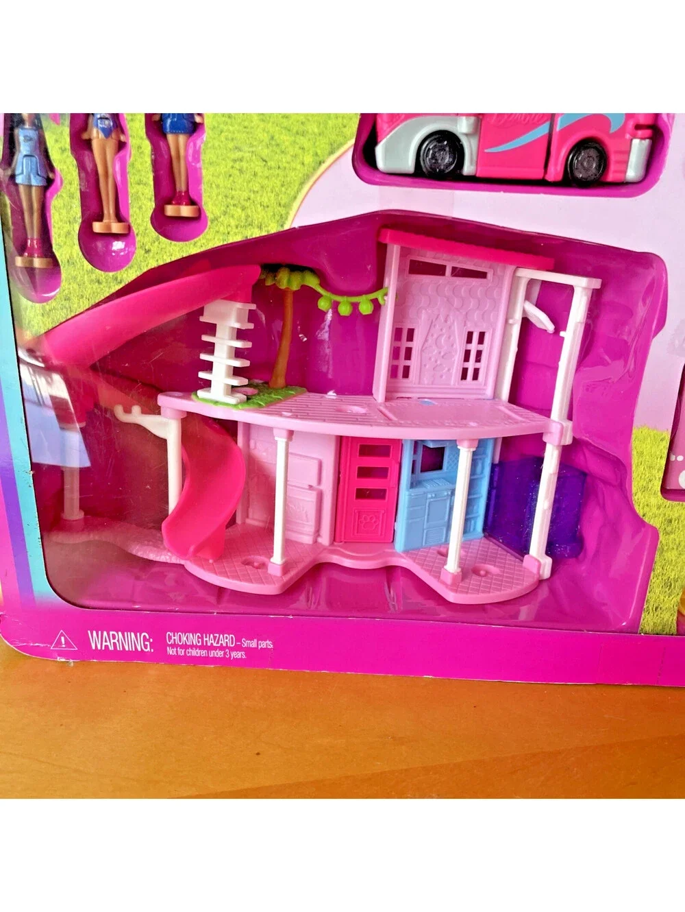 Barbie Mini BarbieLand DreamHouse & 3-Vehicle Playset Piccolo, Multicolor